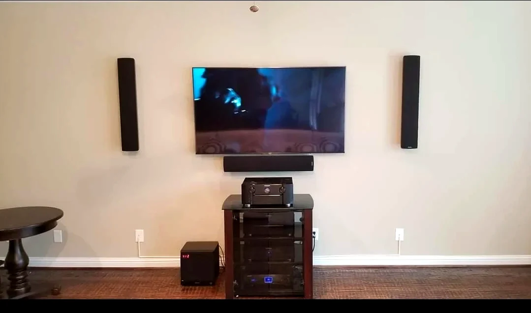 Media room AV service and troubleshooting for speakers TV rack and control system